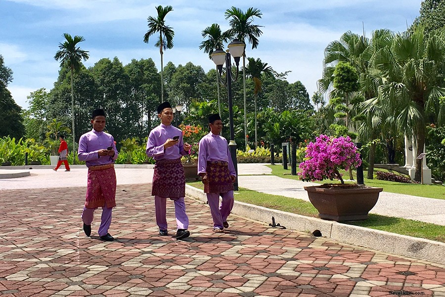 マレーシアの祝祭に招かれたら、あなたもゲストリストに名前が載ります