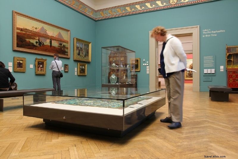 イギリス・マンチェスターで楽しむ65のユニークなアクティビティ