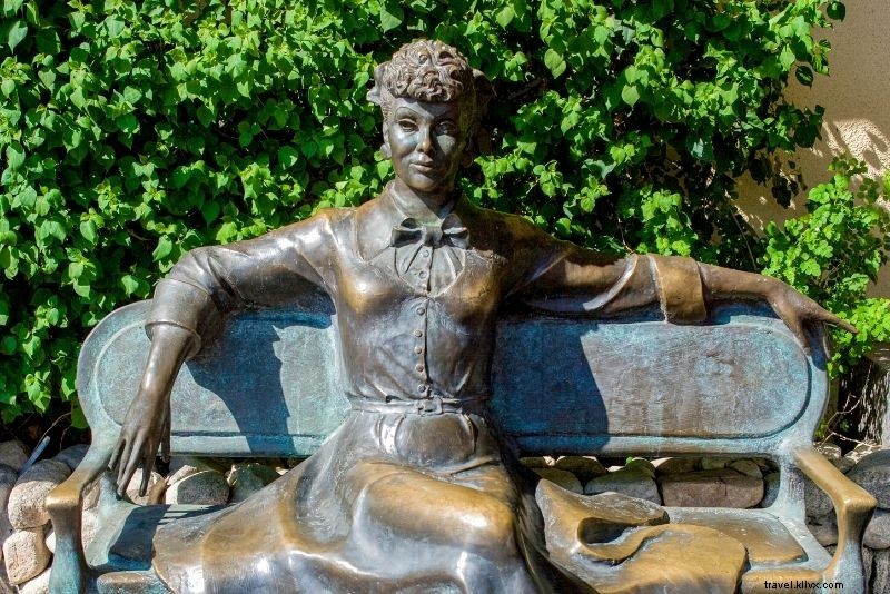 カリフォルニア・パームスプリングスで楽しむべき56のユニークなアクティビティ