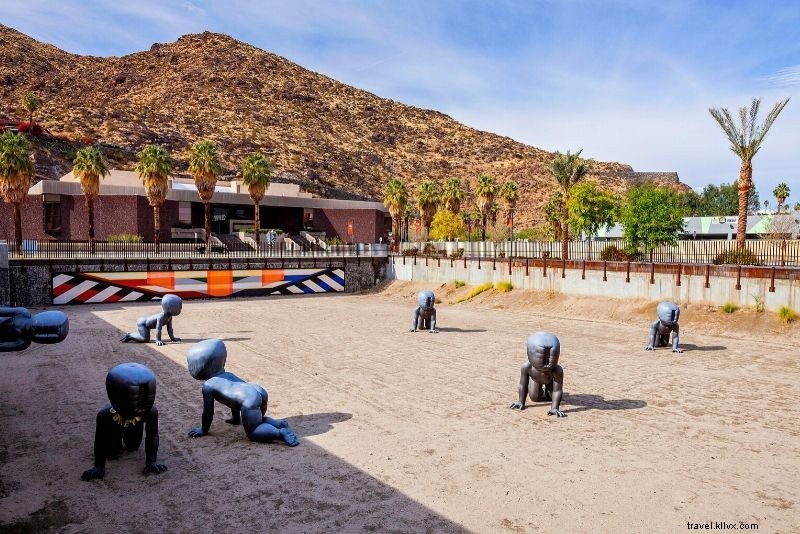 カリフォルニア・パームスプリングスで楽しむべき56のユニークなアクティビティ