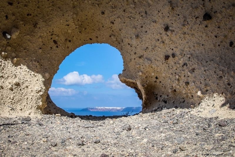 サントリーニ島で体験したい50の楽しいアクティビティ