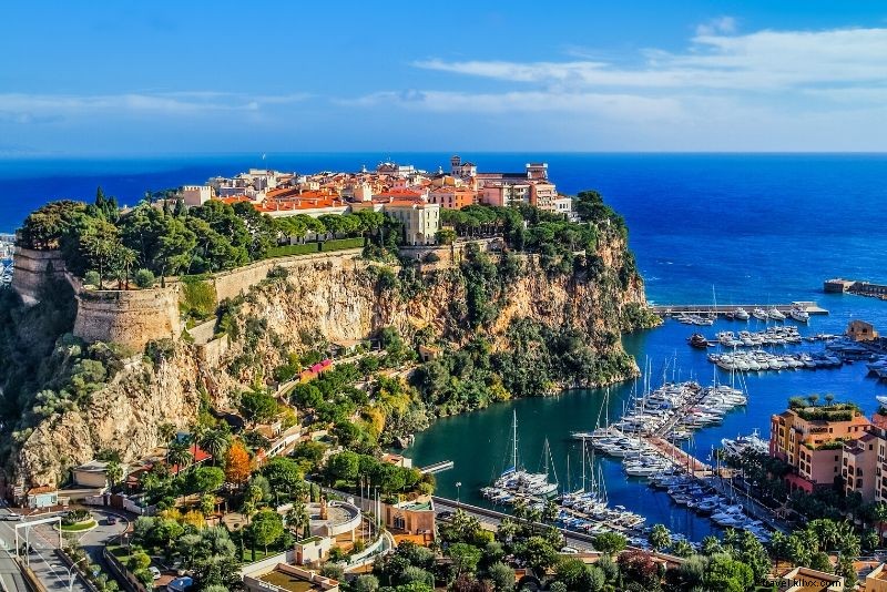 マルセイユ発!おすすめ日帰り旅行22選 – ラベンダー畑やカランクなど