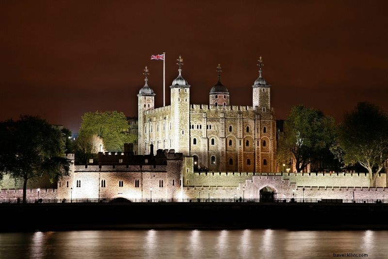 ロンドンの夜を楽しむベスト15ツアー – どれを選ぶべき?