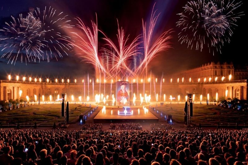 パリの夜を満喫！おすすめナイトツアー17選