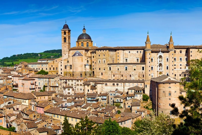 イタリアで訪れるべき16のユニークなスポット
