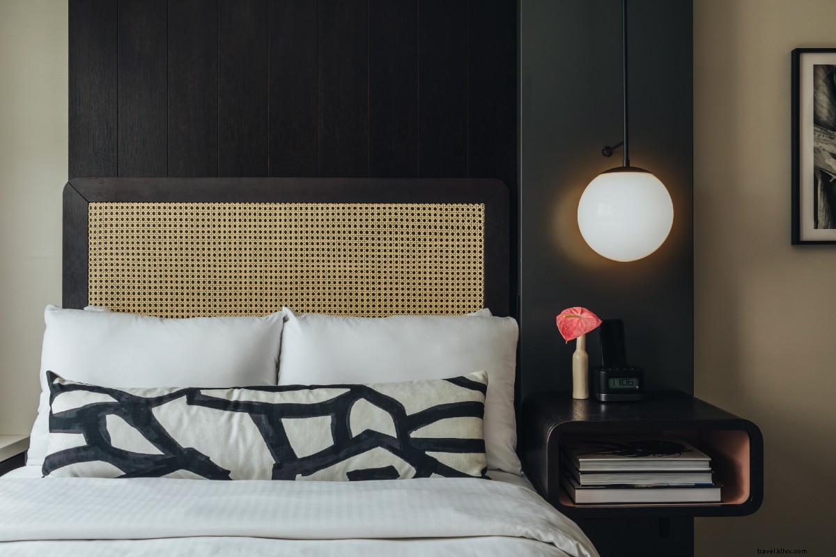 ワイキキの手頃で可愛いブティックウェルネスホテル – Hotel Renew