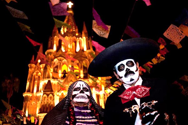 サンミゲル・デ・アジェンデで開催された『ラ・カラカ』死者祭