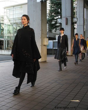 東京ファッションウィーク取材レポート – クリスタル・ミアーズの体験記