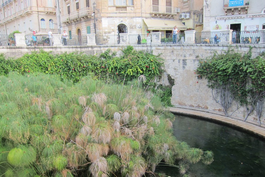 シチリアで過ごす完璧な2週間のロマンチック旅行