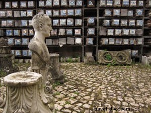 使命感に燃える男、タイルを求めて