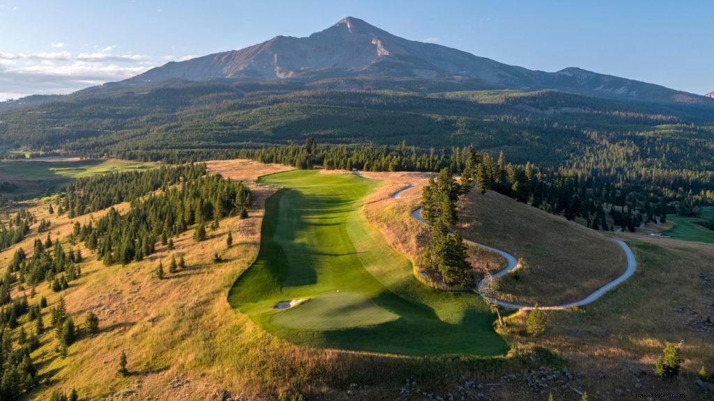 アメリカの絶景ゴルフコース7選で贅沢な休日を