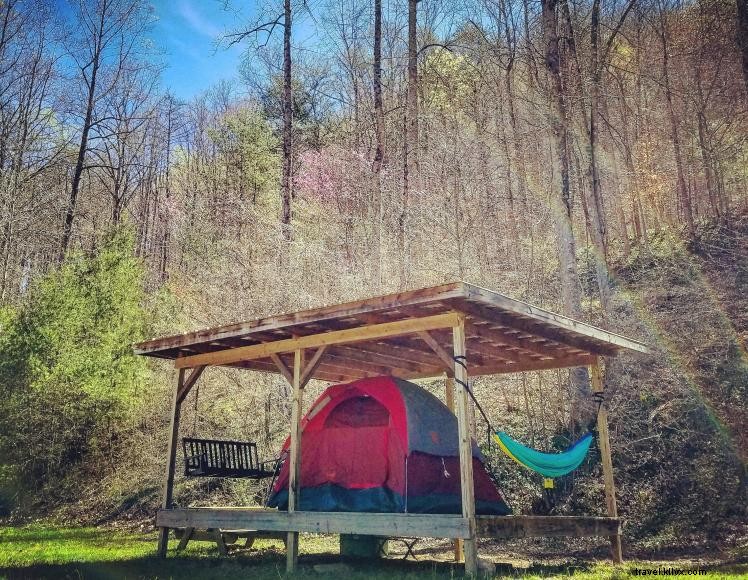 HomeGrown HideAways – 100エーカーの自然リトリート