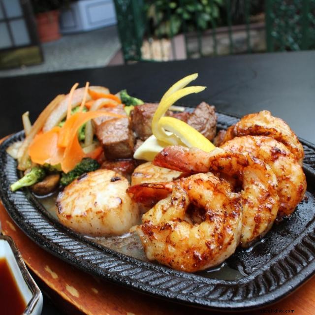 Visit Orlando の Magical Dining® が 2021 年に帰ってきました