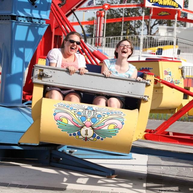 オーランドとキシミーのFun Spot Americaで楽しむ家族向けアトラクション