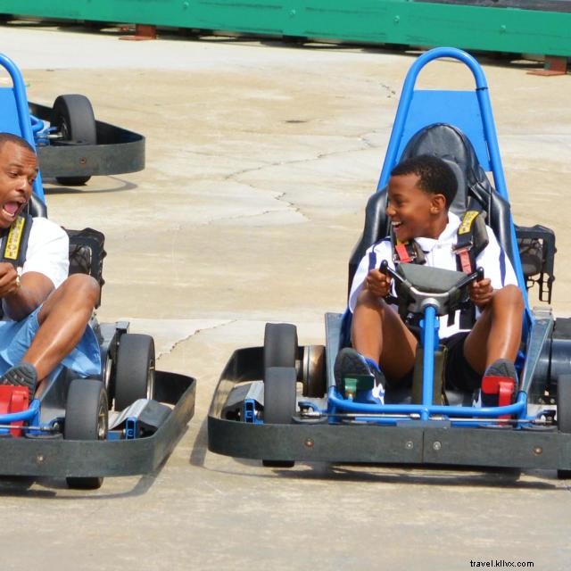 オーランドとキシミーのFun Spot Americaで楽しむ家族向けアトラクション