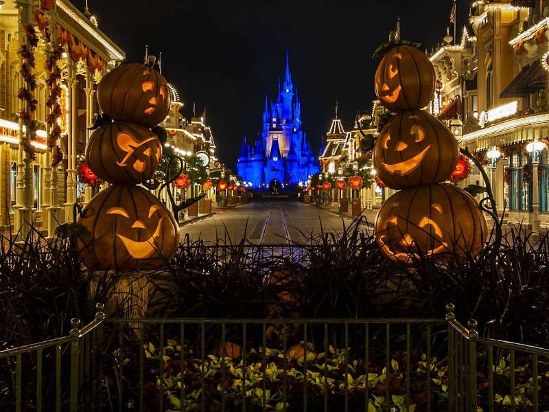 ディズニー・アフターアワーズ・ブー・バッシュでハロウィンの魔法トリックとスイーツをゲットしよう