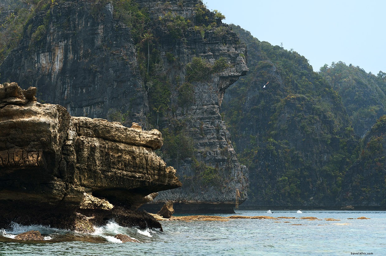 崖の縁で感じる瞬間