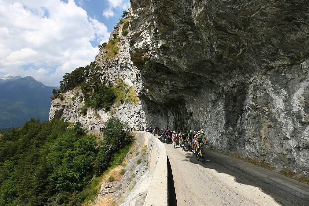 世界で最も危険な道路ベスト18