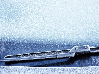 冬に便利な5つの車の裏技