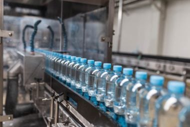 機内持ち込み手荷物に化粧品を入れる7つの裏技