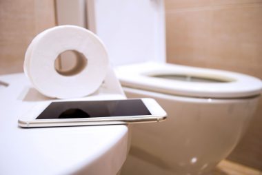 公衆トイレで守るべき8つの暗黙のエチケット