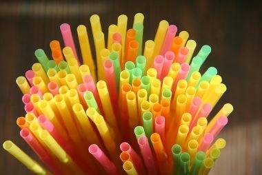 スーツケースの詰め方が変わる！便利な家庭用品6選