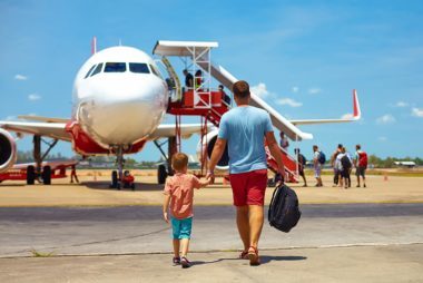 旅行前に子どものメルトダウンを防ぐ10の創造的ヒント