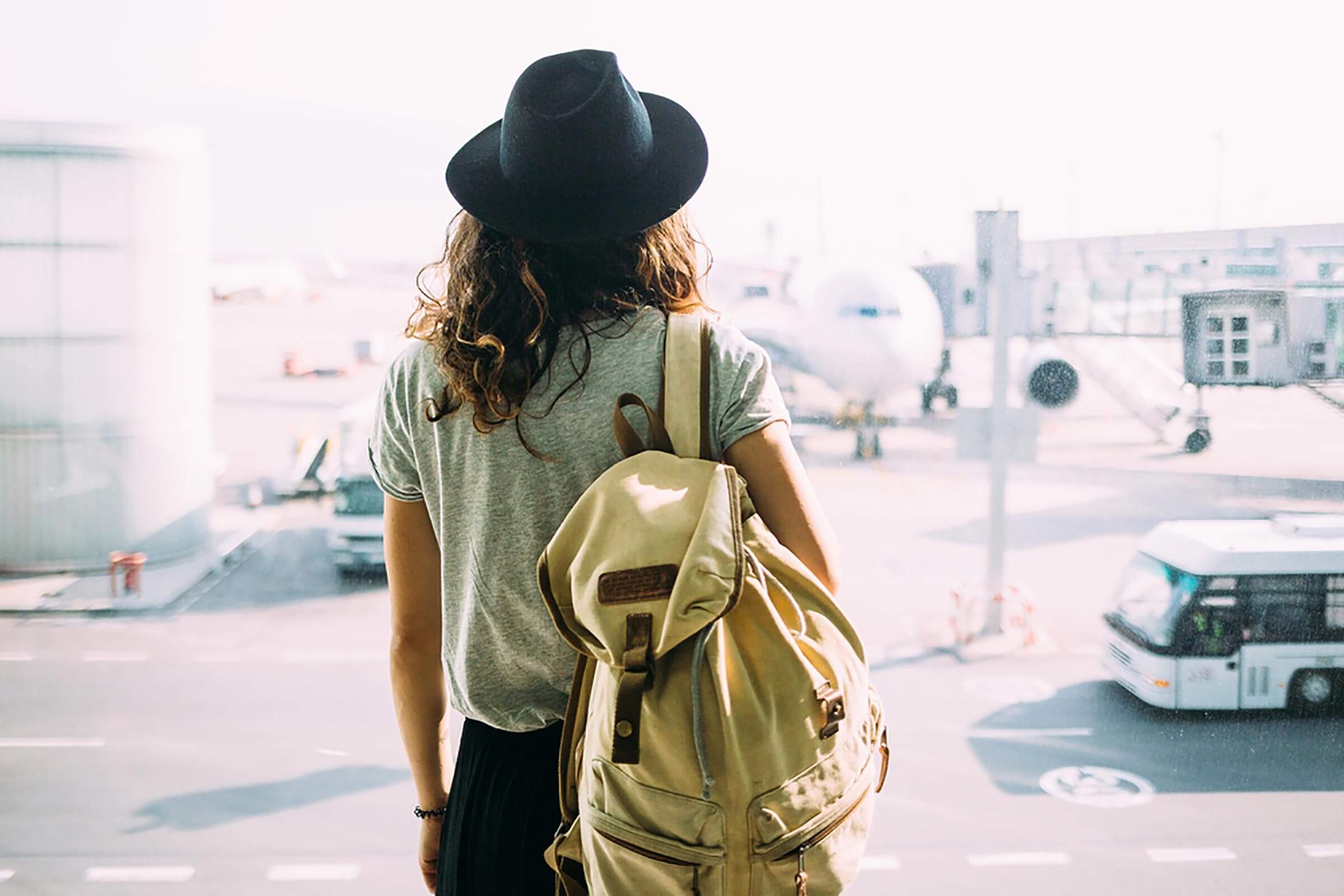 旅行中にギフトを持参する際に知っておきたい8つのポイント