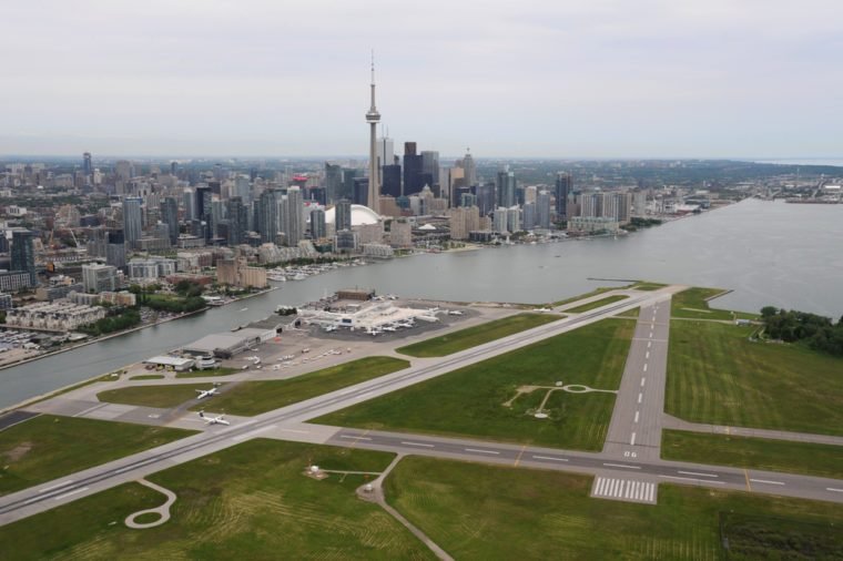世界で最も美しい空港着陸シーン
