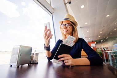 大金をかけずに海外でスマホを使う9つの簡単な方法
