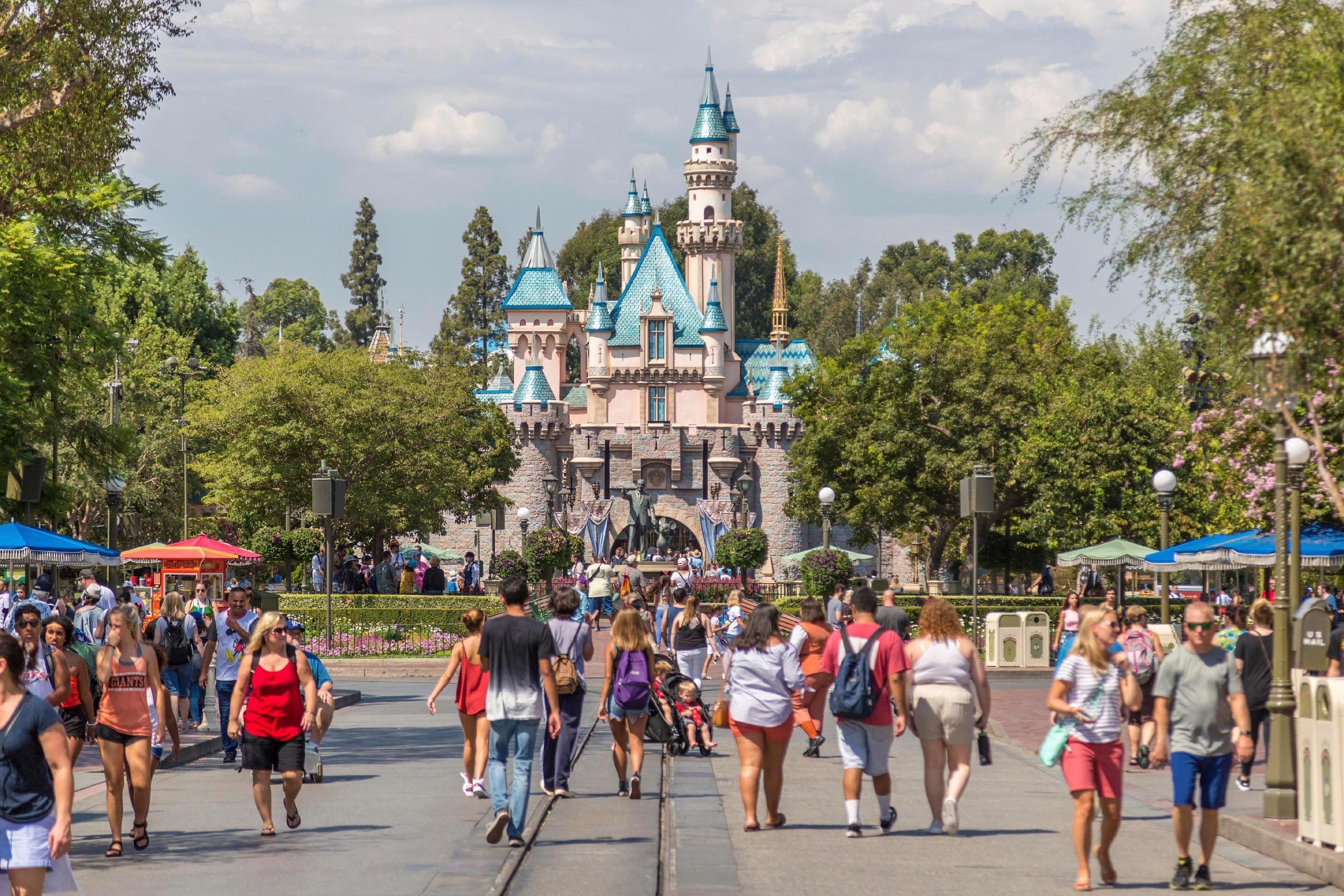 ディズニーランドにまつわる23の驚くべき事実