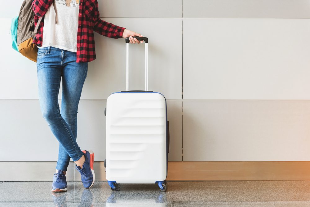 クルーズ旅行の持ち物チェックリスト：必ず持って行くべきものと持ち込むべきでない6つのアイテム