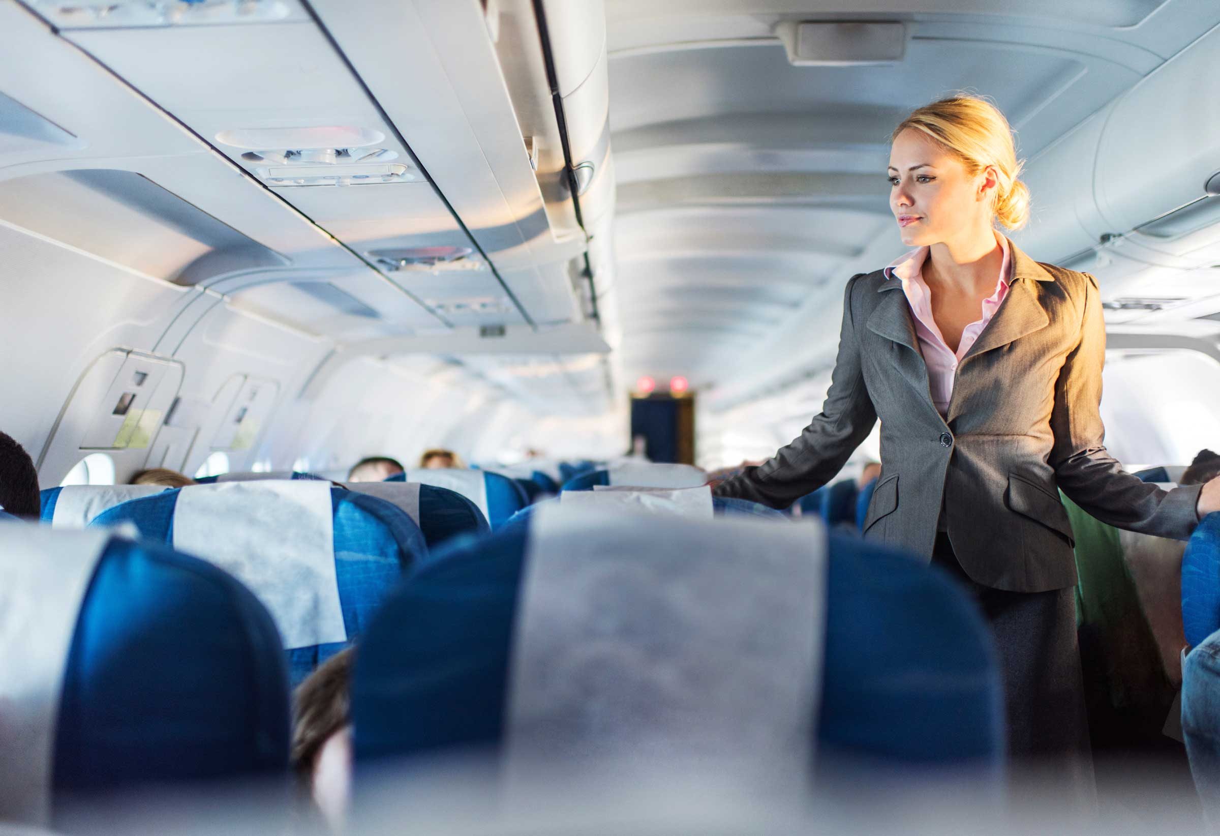 飛行機で聞こえる9つの音とその意味