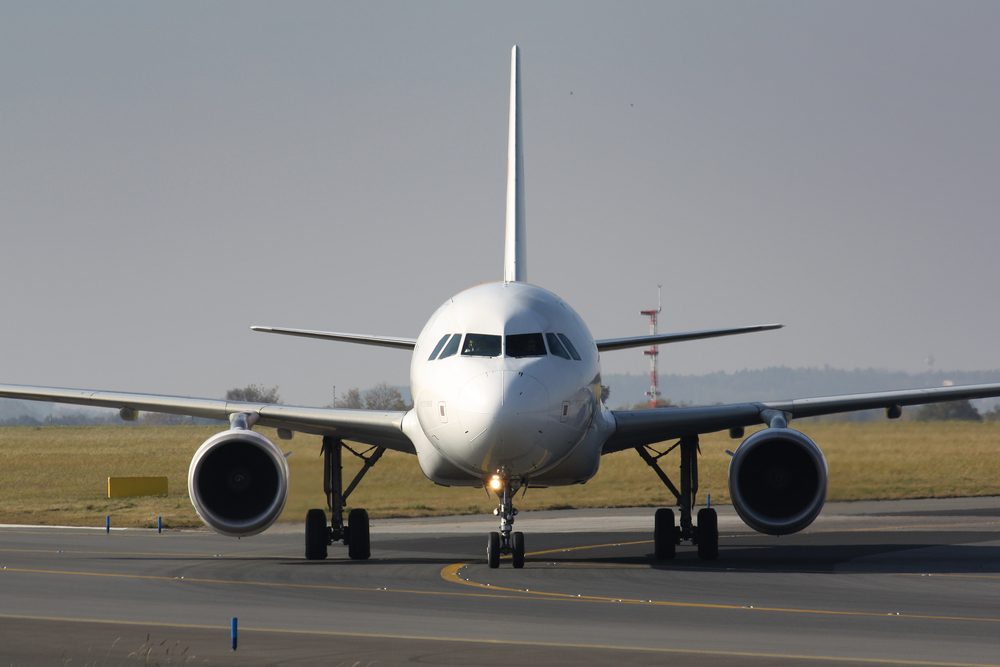 飛行機で聞こえる9つの音とその意味
