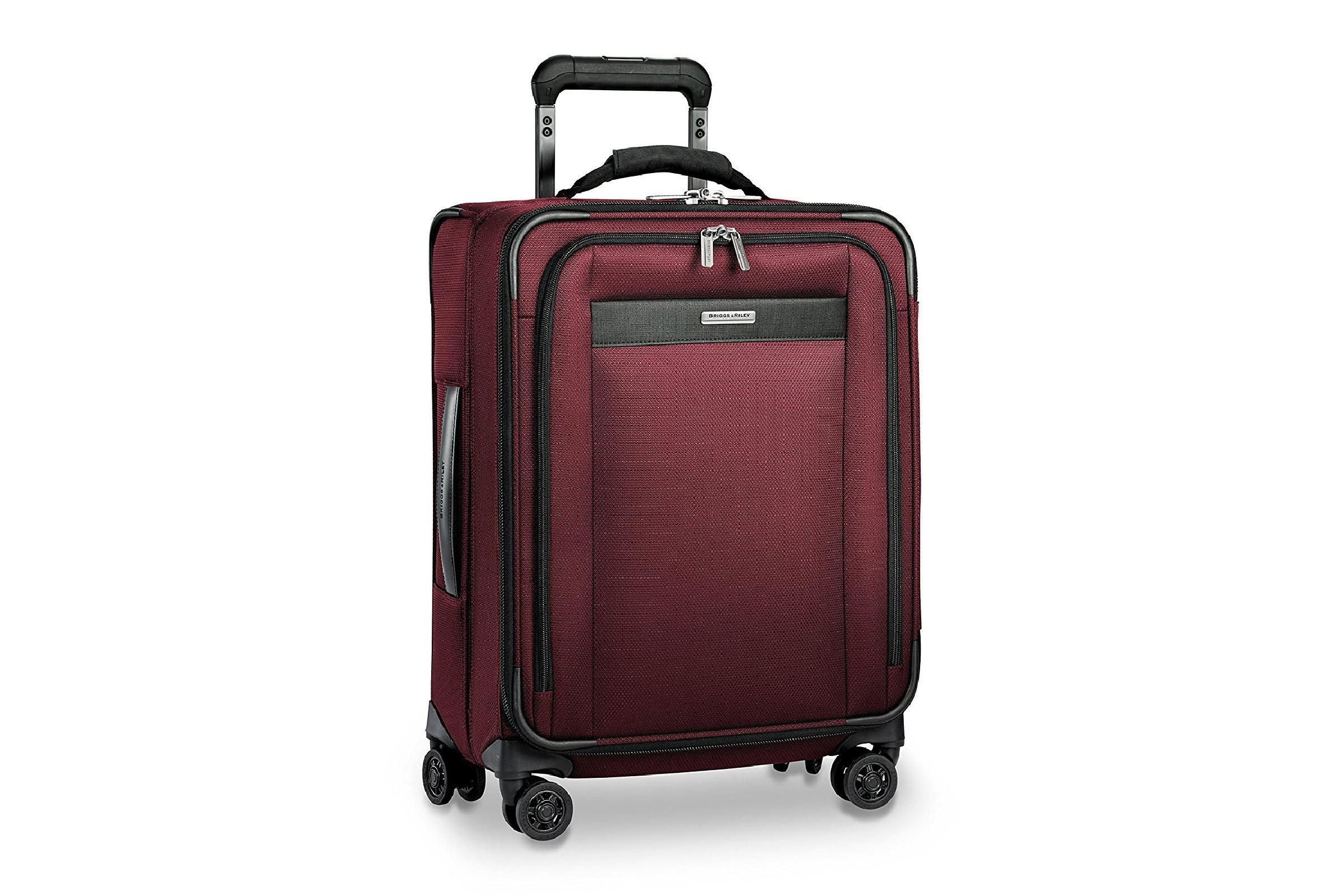 Amazonで5つ星評価を得た13選の機内持ち込み手荷物