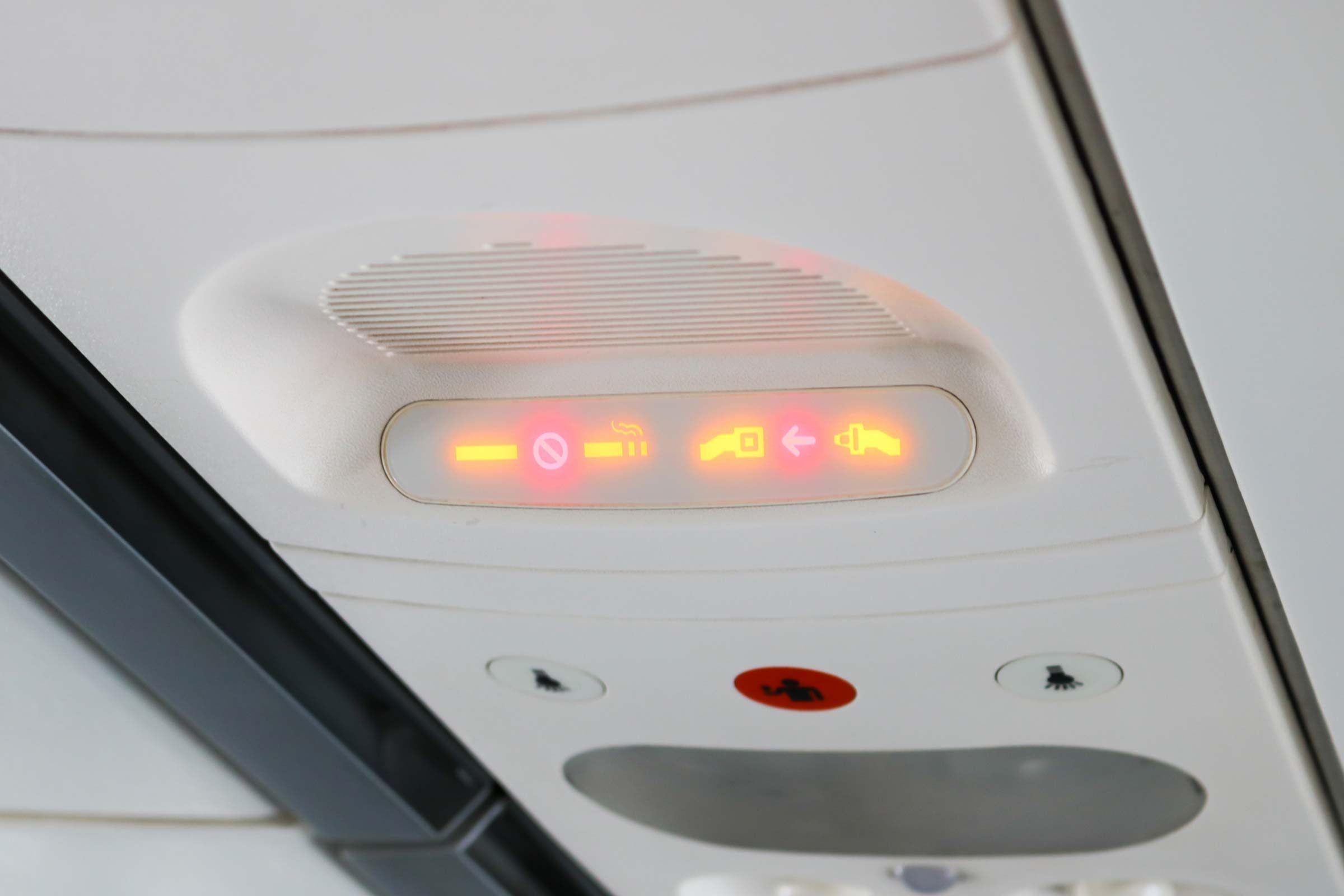 客室乗務員が抱える15のイライラポイント