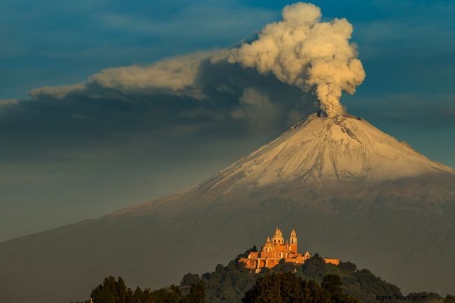 現在活動中の壮大な火山11選
